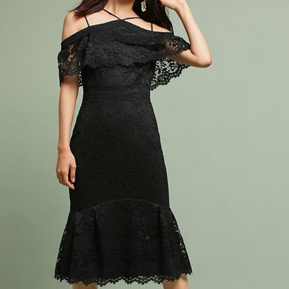 black lace trumpet dress